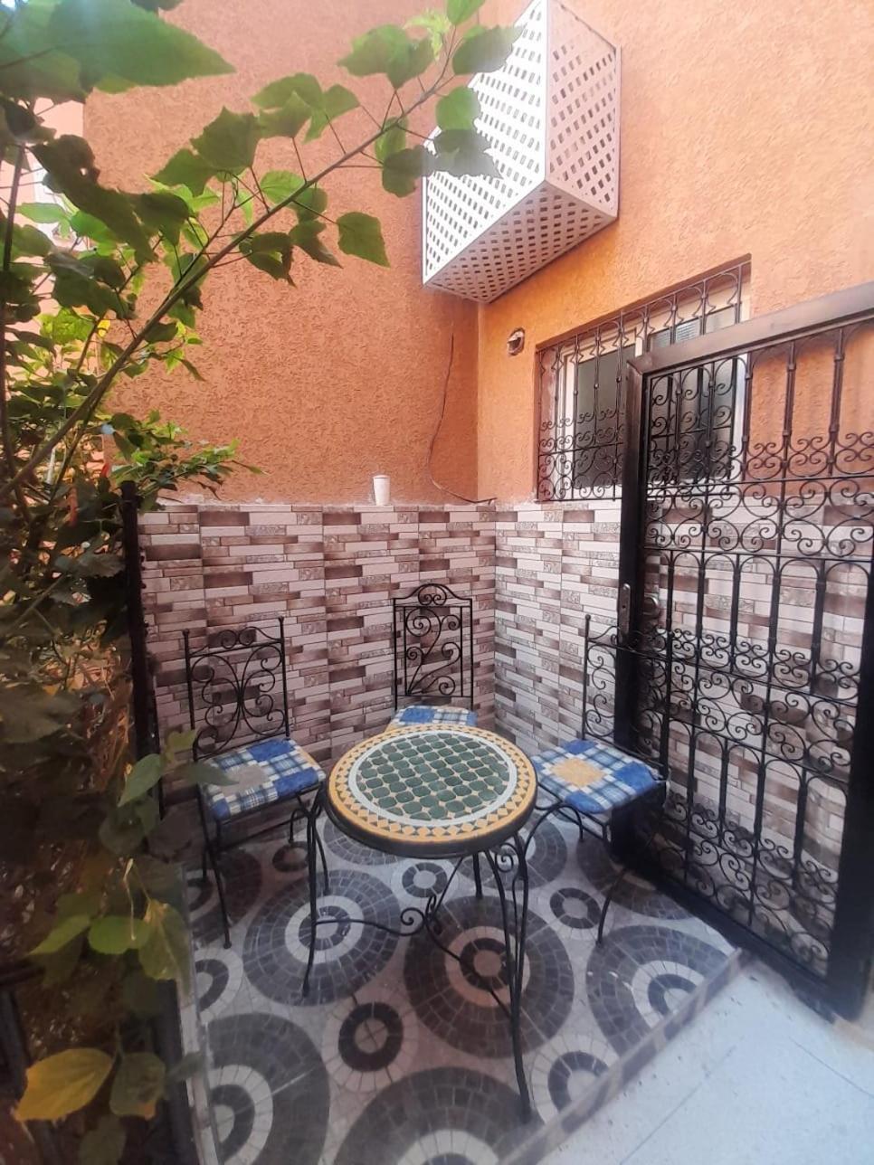 Riad A Marrakech Dans La Residence Touristique Al Qaria Assiyahia Marrakesh Exterior photo